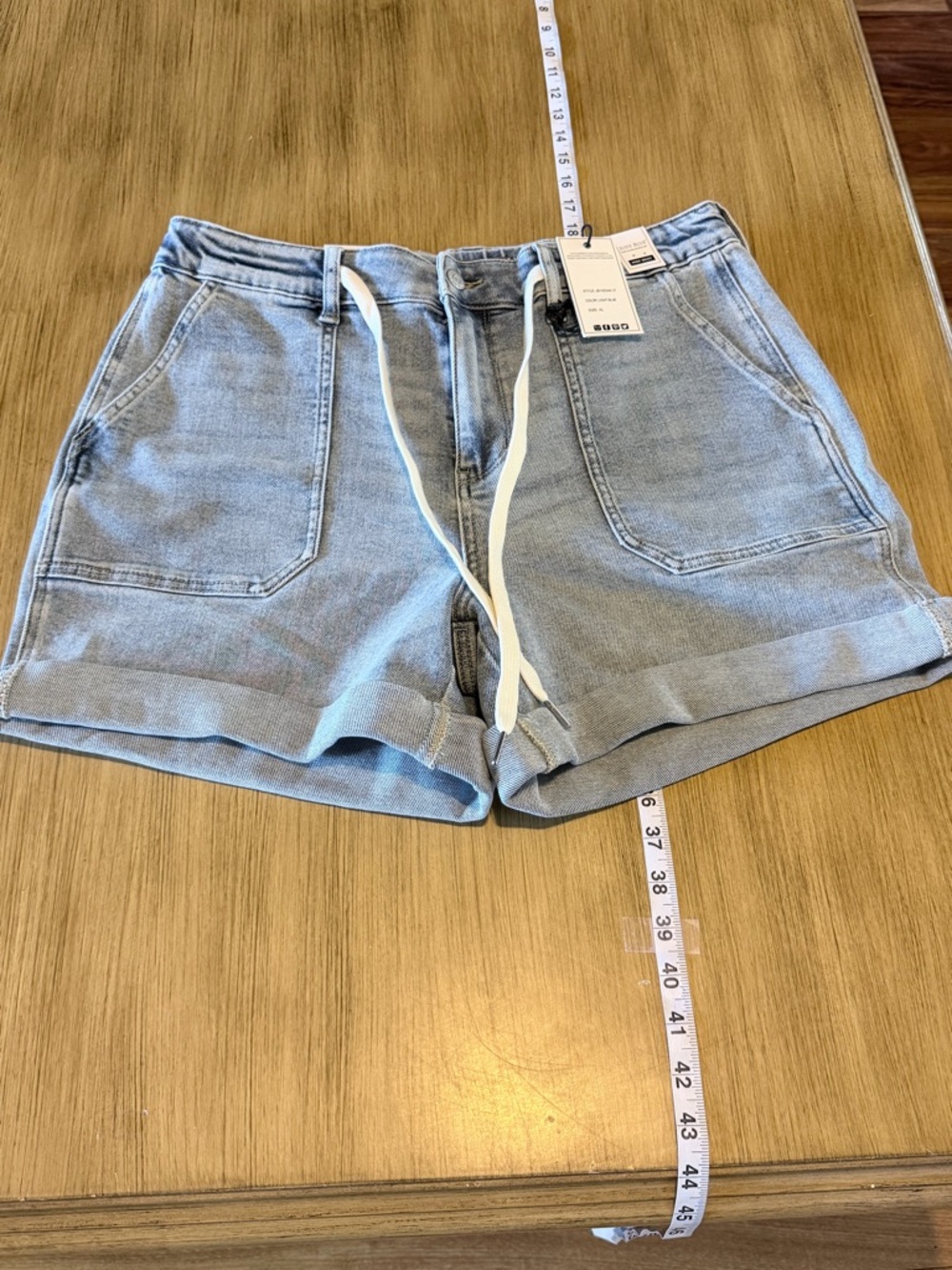 Judy Blue High Waist Denim Shorts XL Light Wash Cuffed Stretch NWT Pull-On Style